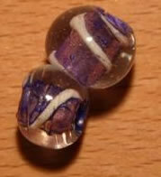 Glasperle Blauviolet gestrudelt