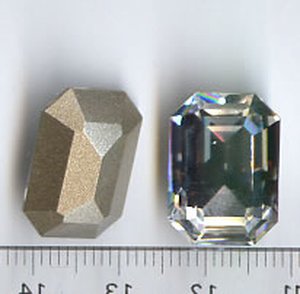 Swarovski Eckig Crystal
