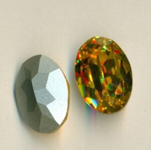 Swarovski Oval Light Topaz