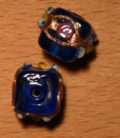Glasperlen Würfel Blau Gold