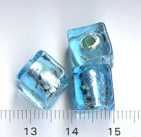 Glasperlen Würfel Türkis