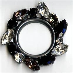Strass-Blume Schwarz-Cr. Str14