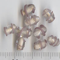 Glasperlen Lila