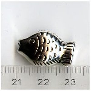 C.C.B. Kunststoffperle Fisch