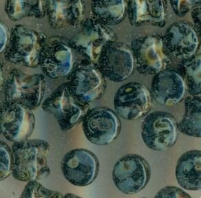 PRECIOSA Pellet Beads Jet Travertin bedampft