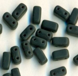 Two-Hole Bricks 3x6mm Opak Jet Matt (Schwarz Matt) 23980/84100