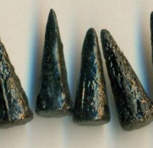 7 x 17 mm Spike-Beads komplett Dark Bronce bedampft