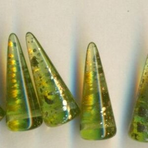 7 x 17 mm Spike-Beads Grün transparent Gold besprenkelt