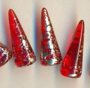 7 x 17 mm Spike-Beads Rot transparent Silber besprenkelt