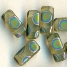 Two-Hole Bricks 4x8mm Matt Transparent Olivegrün mit Peacock