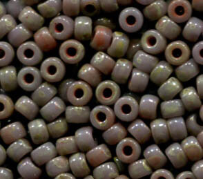 8/0, 3mm MATUBO Rocailles OPAQUE VIOLET TRAVERTIN DARK 23020/86805
