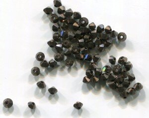 3mm Czech Crystal Doppelkegel Jet Hematite 2x
