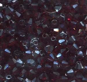 3mm Czech Crystal Doppelkegel Ruby Celsian
