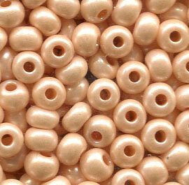 4 mm Rocailles Chalk Terra Pearl Light Apricot Lüsternd 46387
