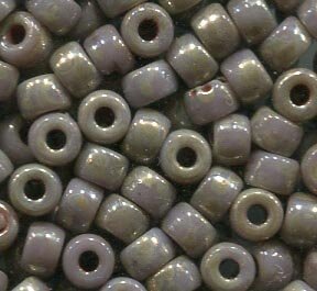 6/0, 4,1mm MATUBO Rocailles OPAQUE VIOLET PICASSO 23020/43400