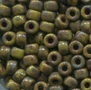 6/0, 4,1mm MATUBO Rocailles OPAQUE GREEN TRAVERTIN DARK...