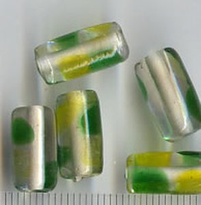 Glasperlen Klar mit Grünen Farbpunkten