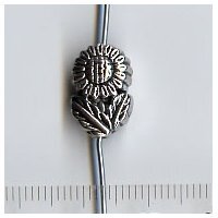 20 Stück C.C.B. Kunststoffperlen Blume