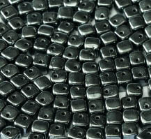 Crisscross Cubes 4 mm JET HEMATITE 23980/14400