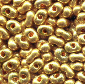 250 gr. 3,2x 6,5mm Farfalle Rocailles Grün mit Gold bedampft