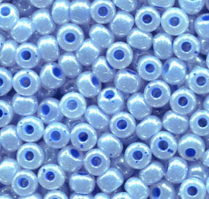 4mm Rocailles Hellblau Perlglanz 37136