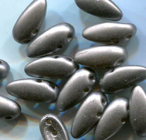 PRECIOSA Chilli Beads ALABASTER PASTEL GREY/SILVER