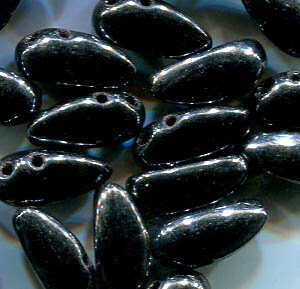 PRECIOSA Chilli Beads JET HEMATITE 23980/14400