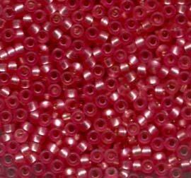 50gr. 15/0 Roc. Silverlined Semi Matt Dark Rose 1627