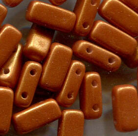 Two-Hole Bricks 4x8mm GOLD SHINE BROWNISH RED 02010/24104