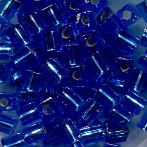 4 mm Würfel Sapphire Silverlined 19