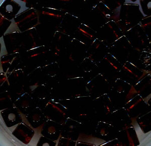 4 mm Würfel Brown Transparent 134