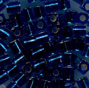 4 mm Würfel Silverlined Capri Blue 25