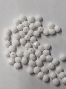 4mm Facettiert CHALK WHITE 03000