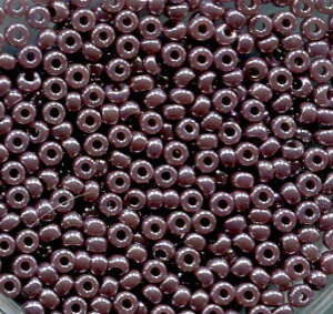 11/0 Roc. Opak Lavendel Luster 437