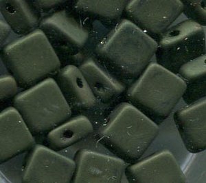 Tschechische Two-Hole FLAT Silky Beads JET RED LUSTER MATT (Grn) 23980/84100/14495