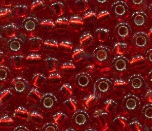 50Gr. 15/0 Roc. Silverlined Red 10