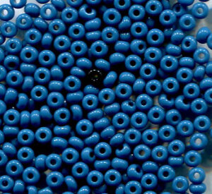 250gr. 2,6mm Rocailles Opak Mittelblau 33220