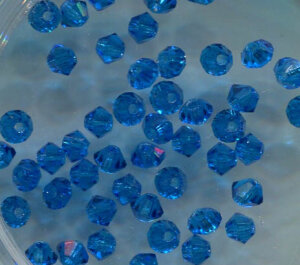 4mm Preciosa Doppelkegel Capri Blue