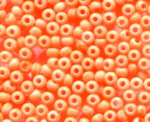 2,6mm Rocailles  OPAK NEON ORANGE MATT 36789