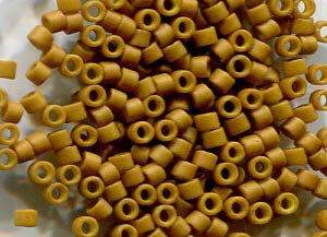 11/0 Delica Opak Mustard 665