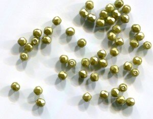 3mm Facettiert ALABASTER PASTEL LIME 02010/25021