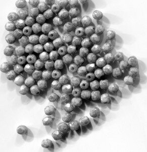 3mm Facettiert CHALK WHITE TERACOTTA 02010/15435