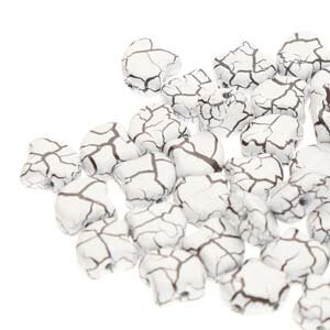 MATUBO® GINKO LEAF BEADS OPAK WHITE/ BLACK IONIC 02010/24601