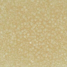 11/0 Delica Fancy Lined Cream 2371