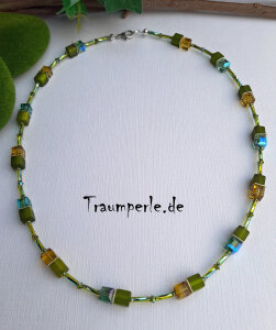 Anleitung Swarovski Würfelkette Grün von Tanja Fritsche