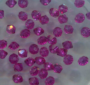 4mm Preciosa Doppelkegel Fuchsia 70350