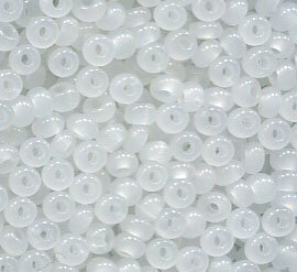2,6mm Rocailles Opalweiß Transparent 02090