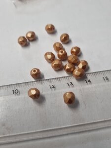 6mm Facettiert PASTEL AMBER 02010/25003