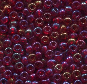4mm Rocailles Dunkelrot Transparent Rainbow 91090