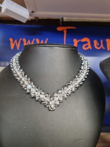 Anleitung Kette Dragona in Grau incl. Material von Tanja Fritsche